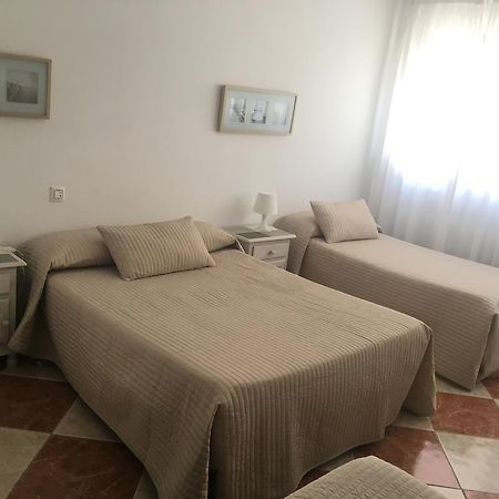 Hostal Jomarijo Fuengirola Eksteriør billede