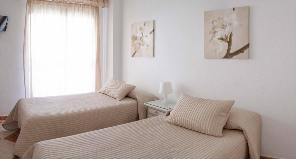 Hostal Jomarijo Fuengirola Eksteriør billede